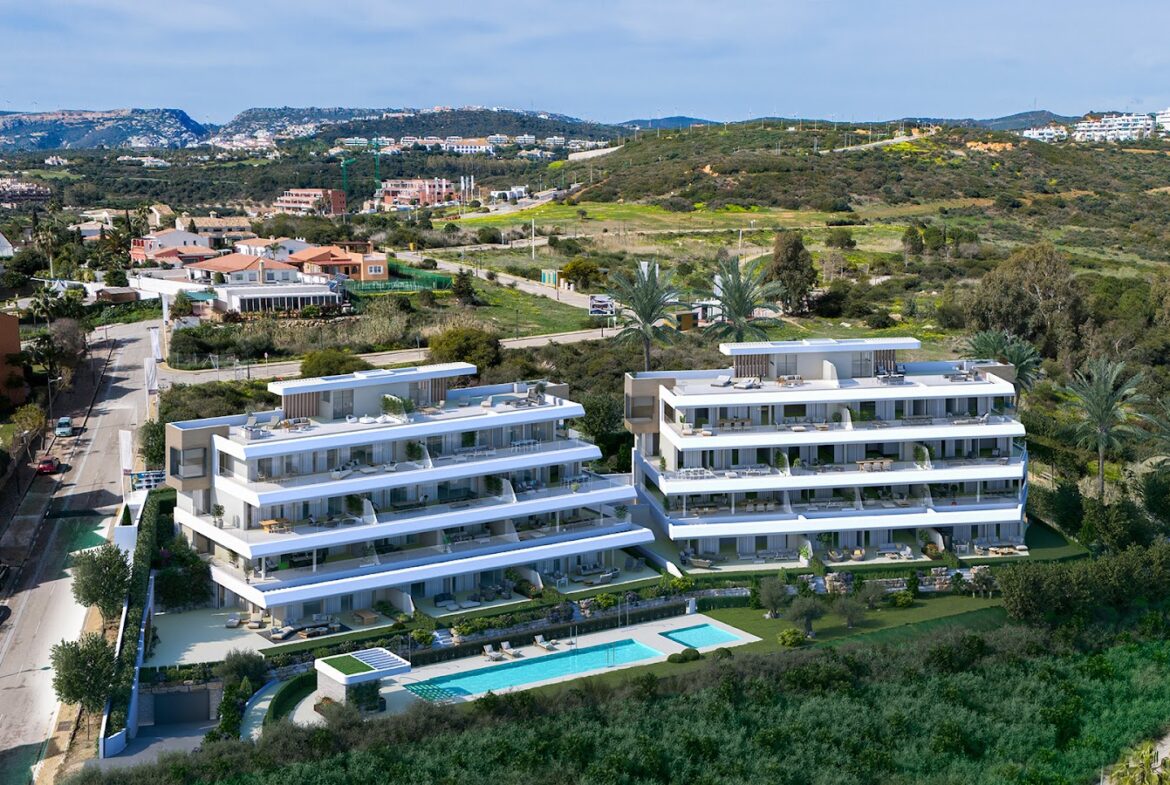 Absolute Estepona