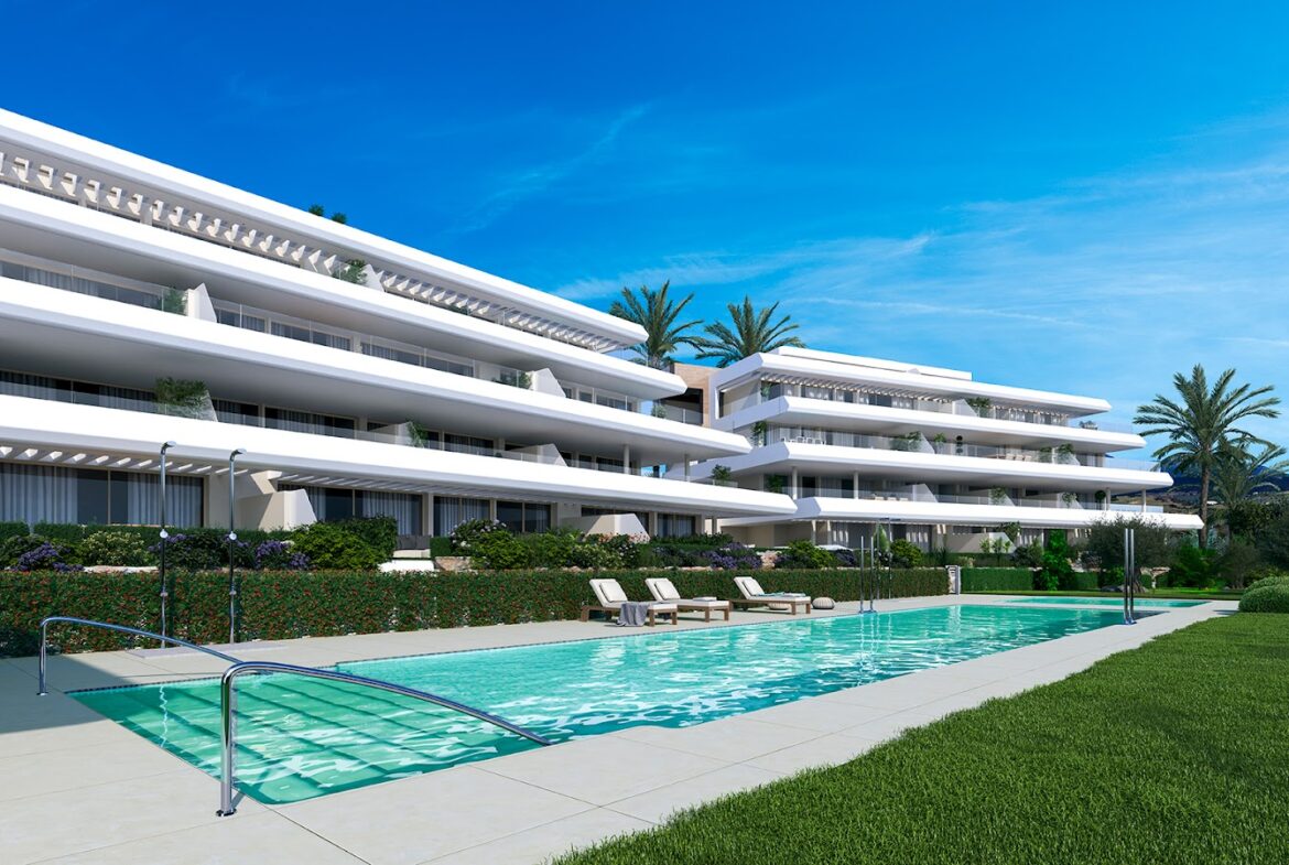 Absolute Estepona