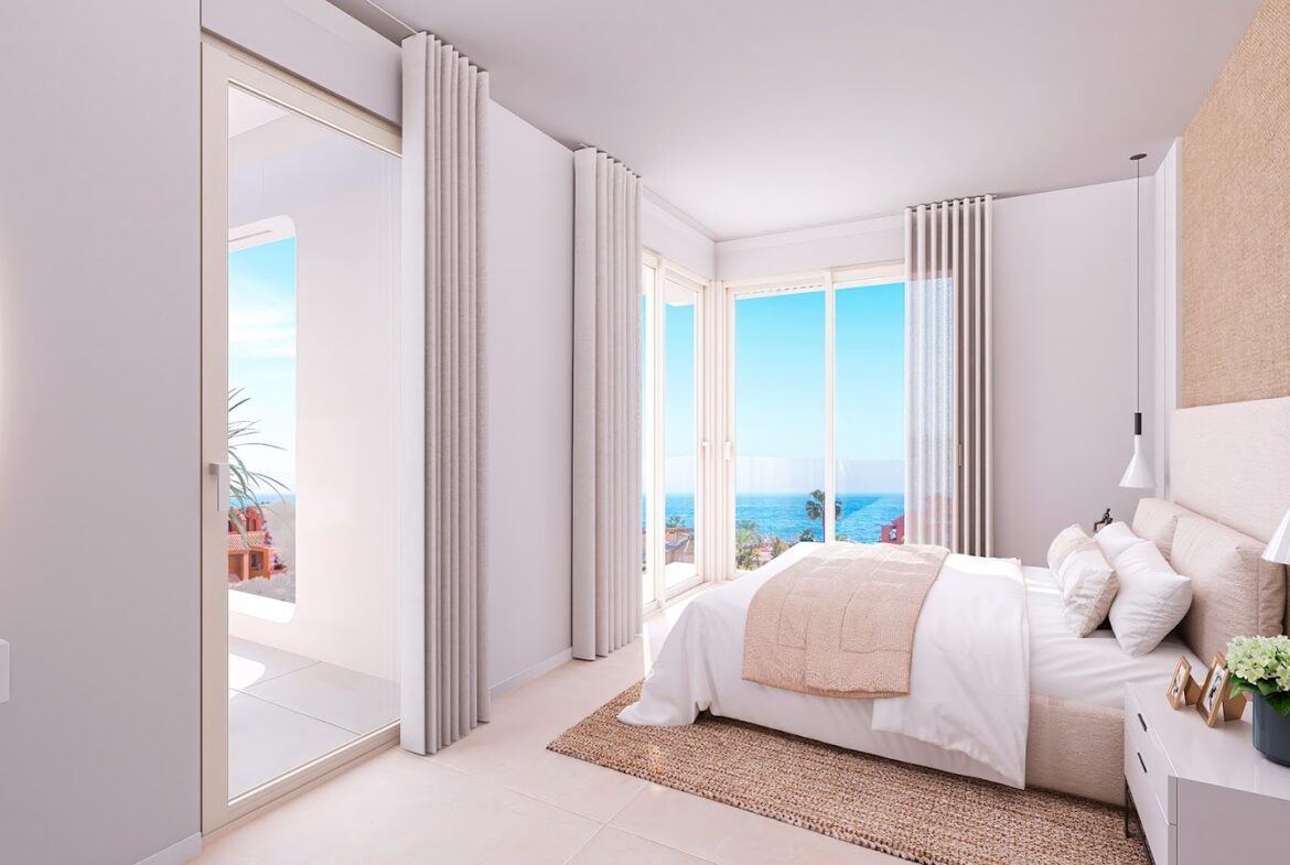 Absolute Estepona